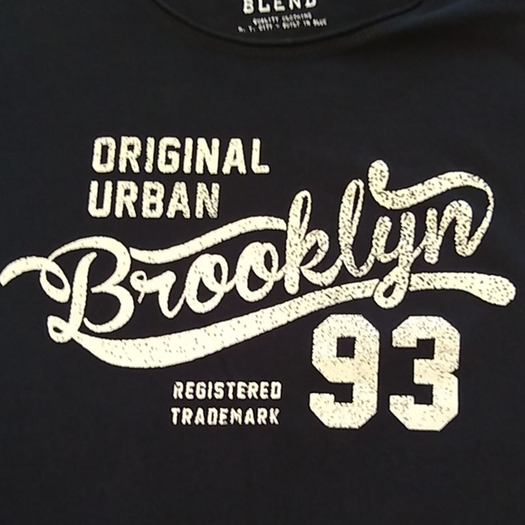 Brooklyn Black T-SHIRT - Picture 5 of 6